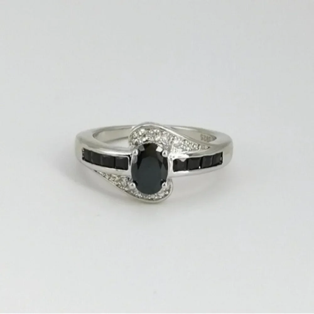 Sterling Silver Black Spinel ring size 7.25 🆕 - Picture 6 of 6